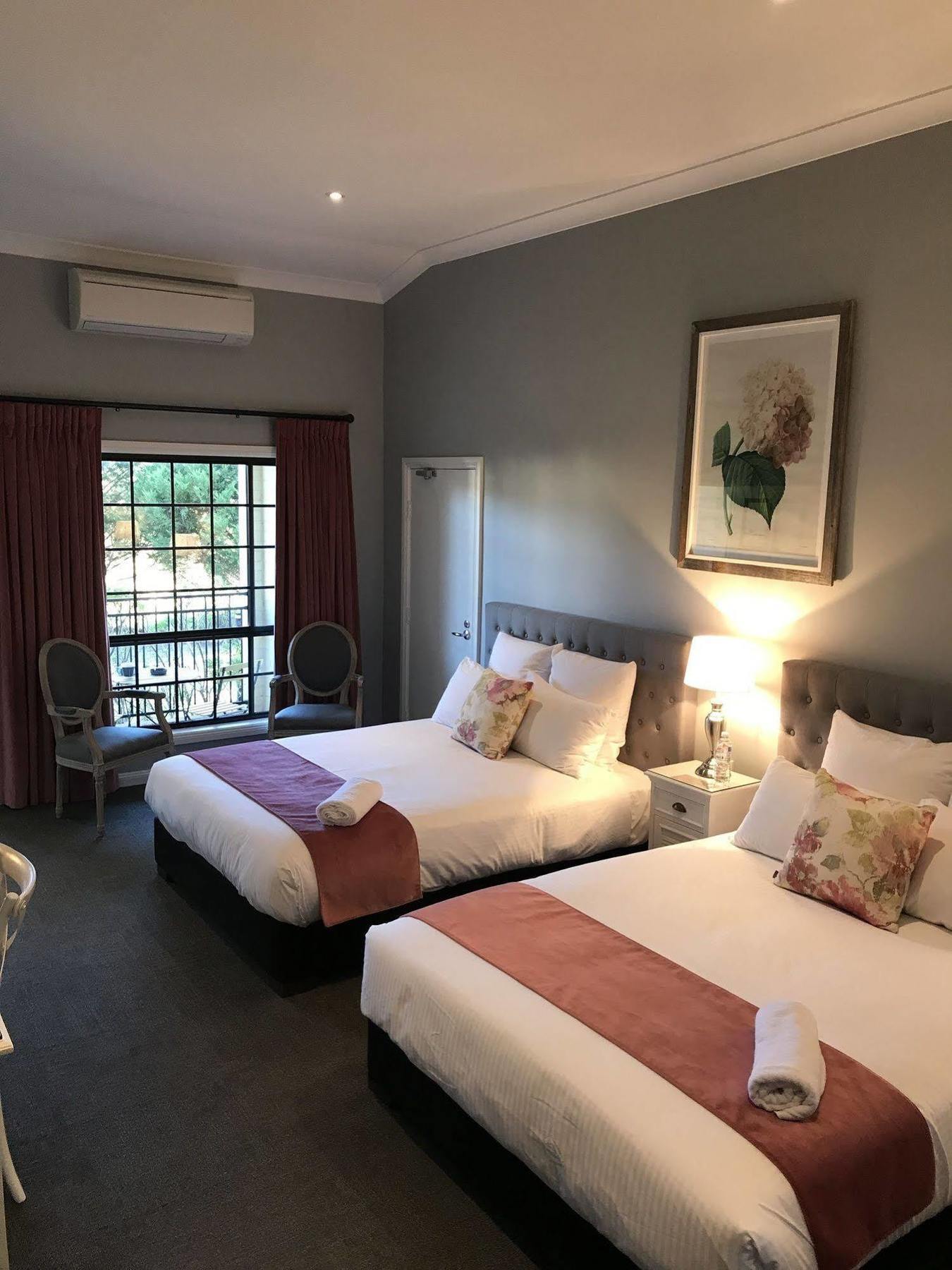 Camden Valley Inn Dış mekan fotoğraf